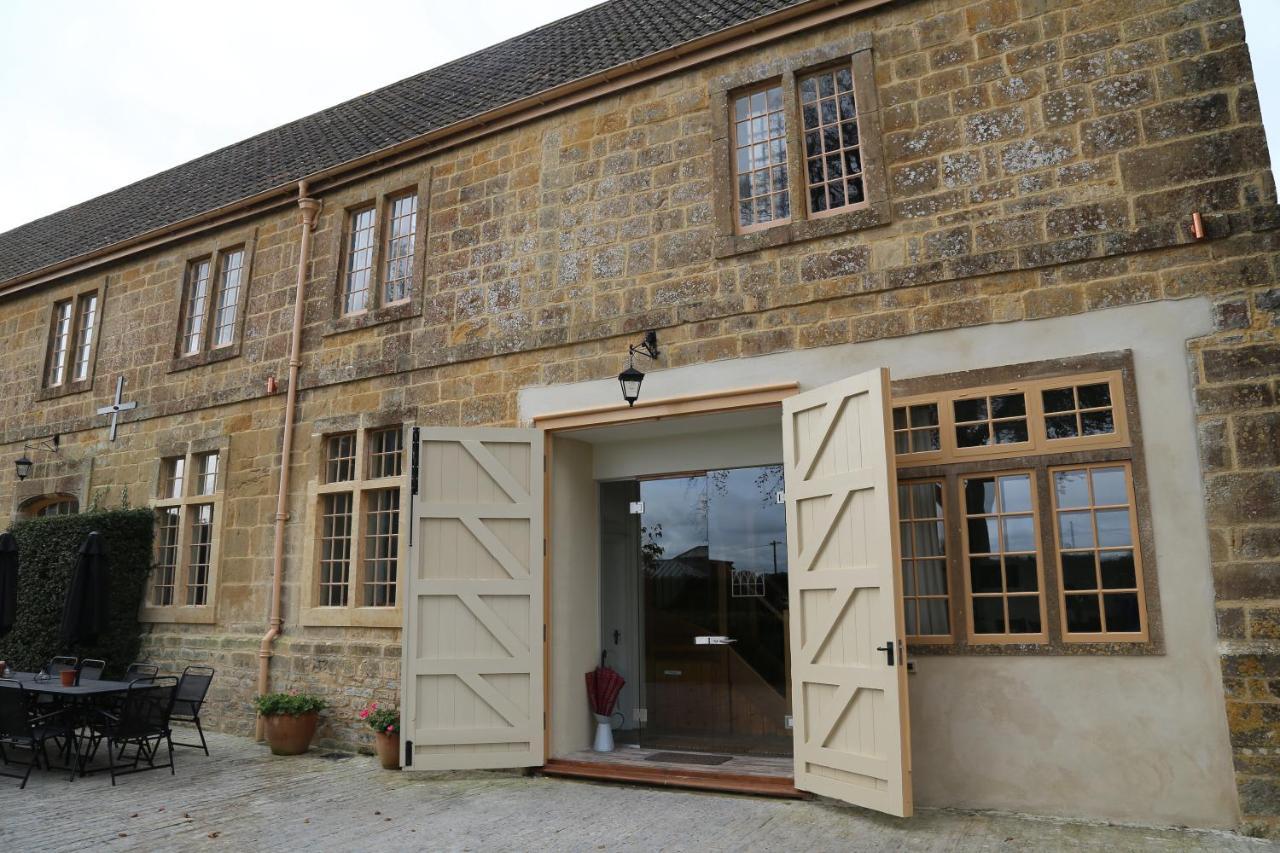 North Cadbury Court Coach Houses Dış mekan fotoğraf